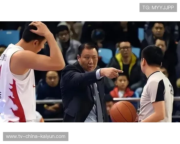 CBA球队积极引进国际教练 优化战术体系，cba本土教练